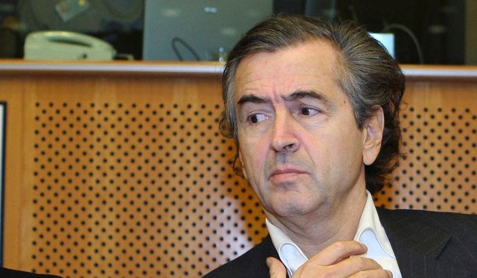 Kouchner : Des accusations "répugnantes" selon BHL