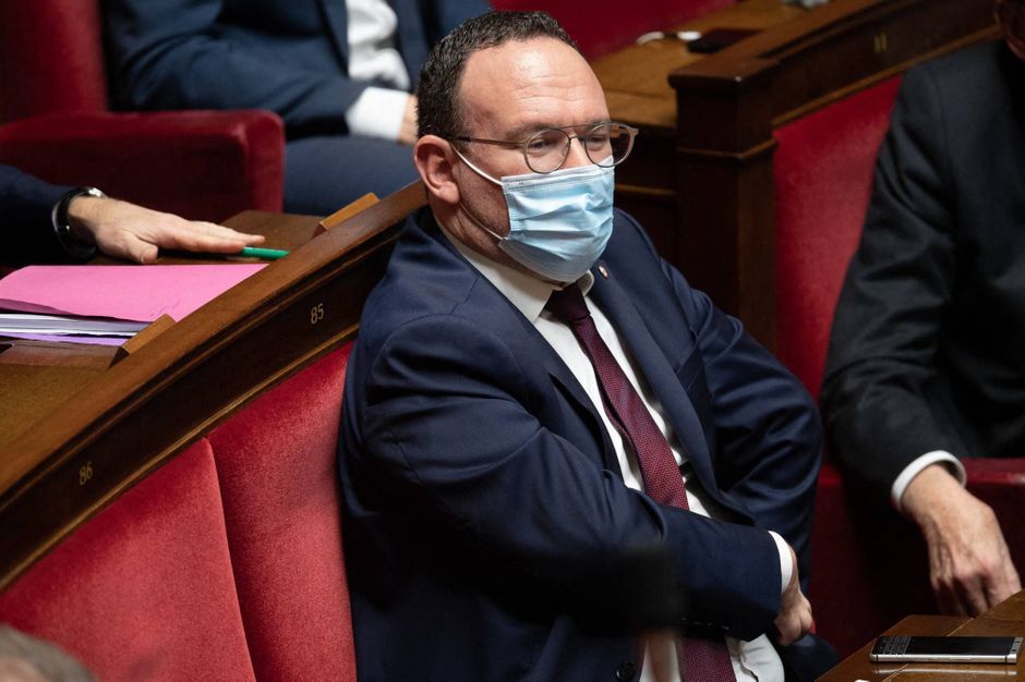 Covid-19 : la commission d'enquête de l'Assemblée accable ...