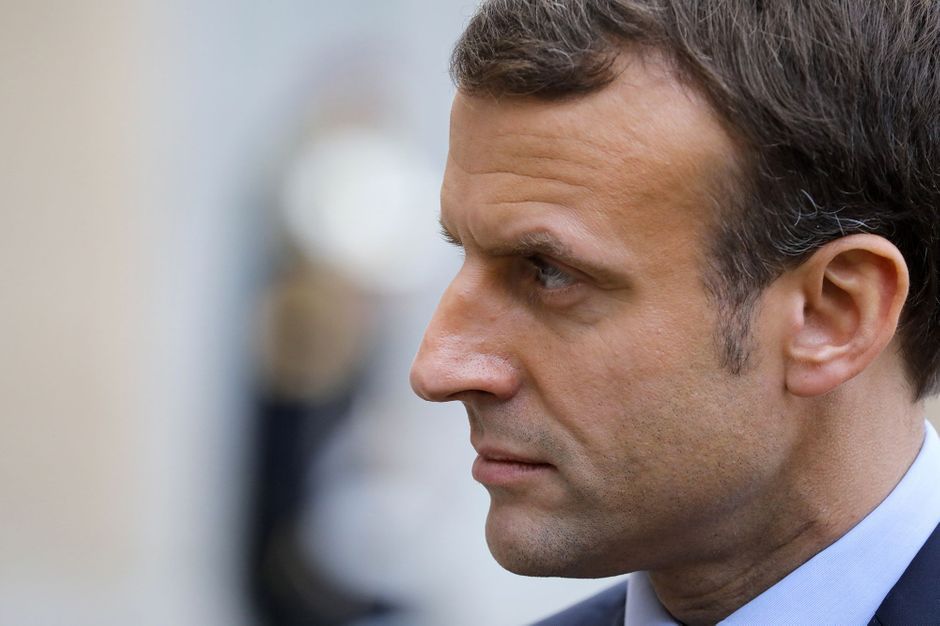 Emmanuel Macron assomme l’audiovisuel français