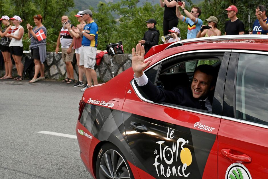 Emmanuel macron tour de france 2021