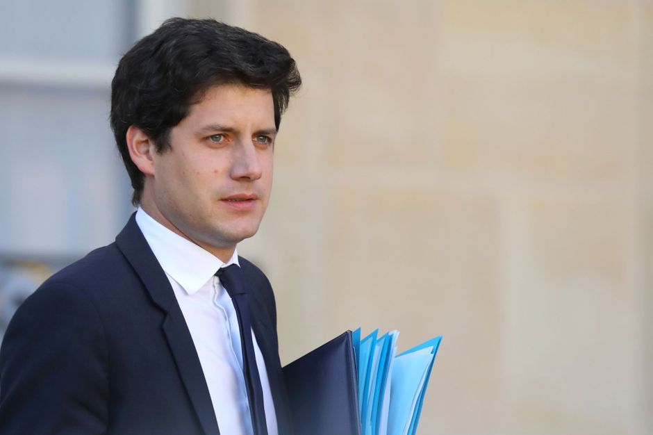Jean-Luc Mélenchon a "trahi la République", selon Julien ...