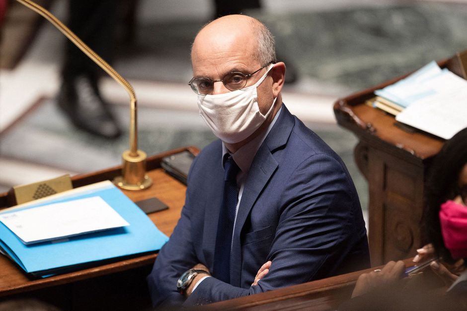 Jean-Michel Blanquer dénonce "l'islamo-gauchisme" dans les universités