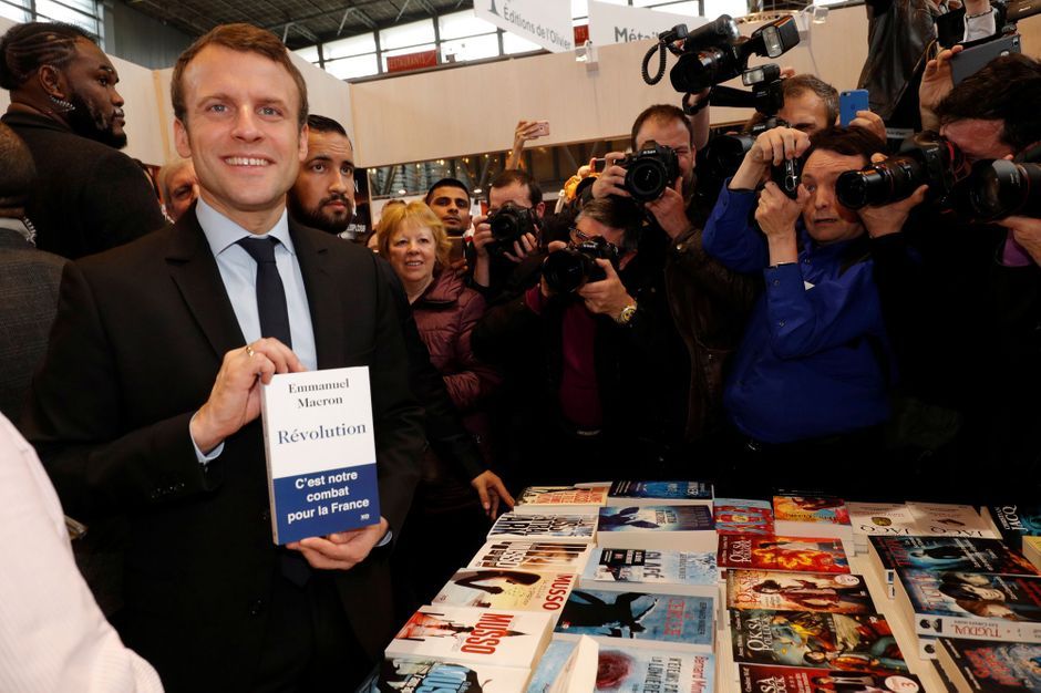 Le livre d'Emmanuel Macron, "Révolution", sortira en Chine ...