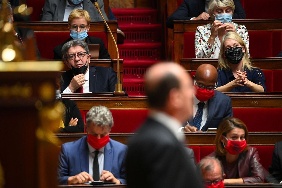 Majorité et opposition répondent au discours de Jean Castex