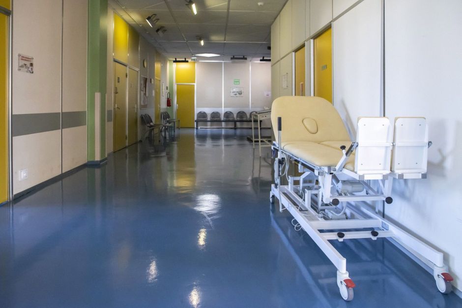 Covid-19 : un nouveau variant découvert en Bretagne et ...