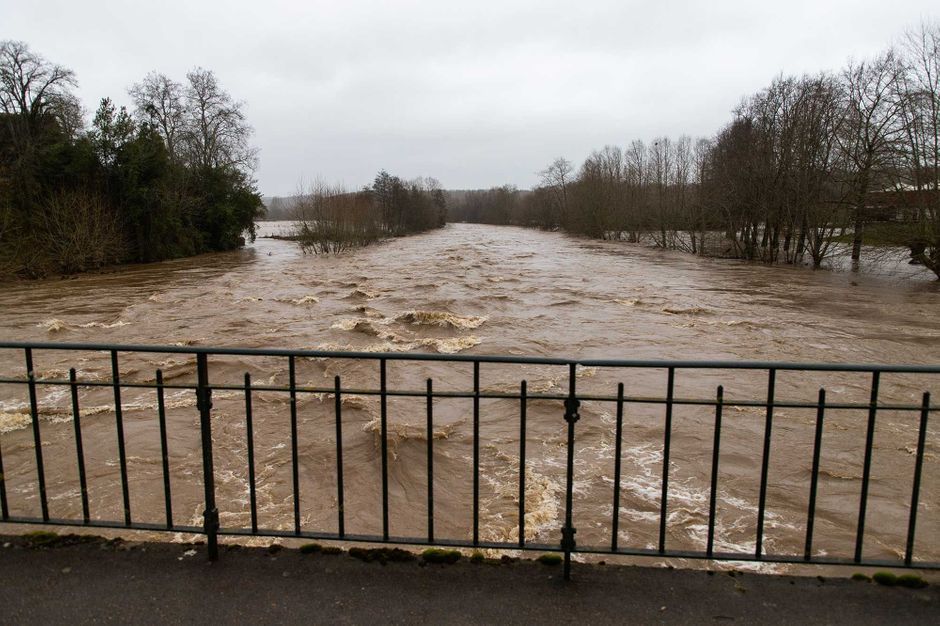 Inondations Dans Les Landes L Homme Porte Disparu Retrouve Mort Dans Sa Voiture