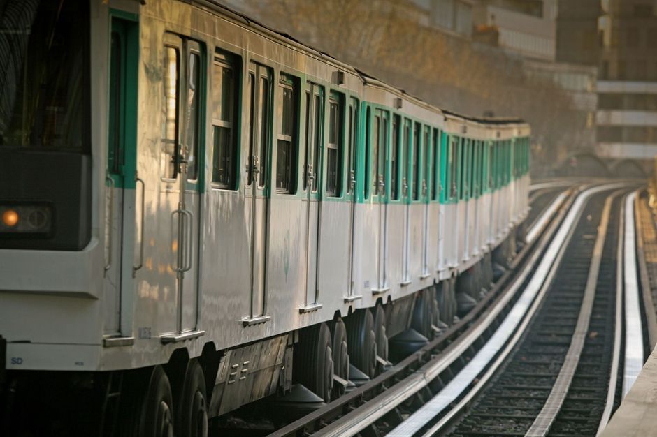 La ligne 6 du mÃ©tro parisien n'est plus nettoyÃ©e