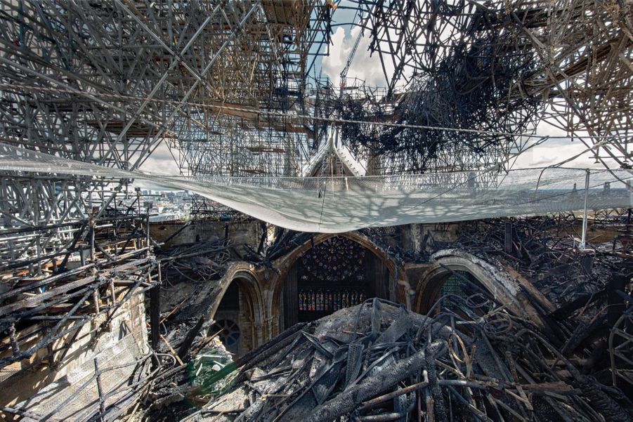 Notre Dame De Paris Debut Lundi Du Demontage De L Echafaudage
