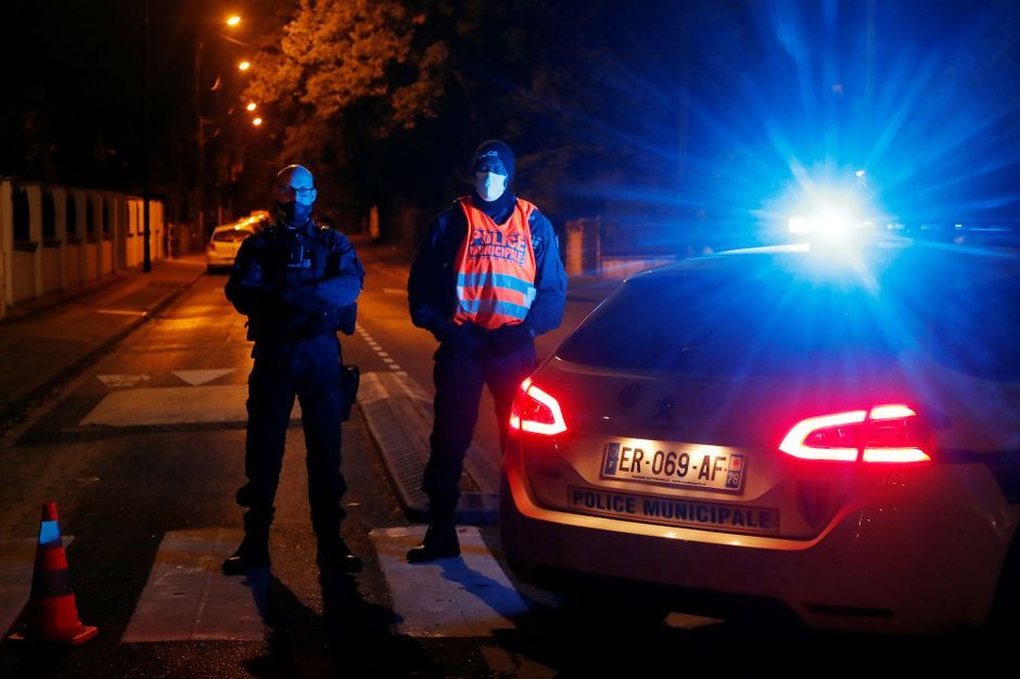 Professeur décapité dans les Yvelines : "Charlie Hebbo ...