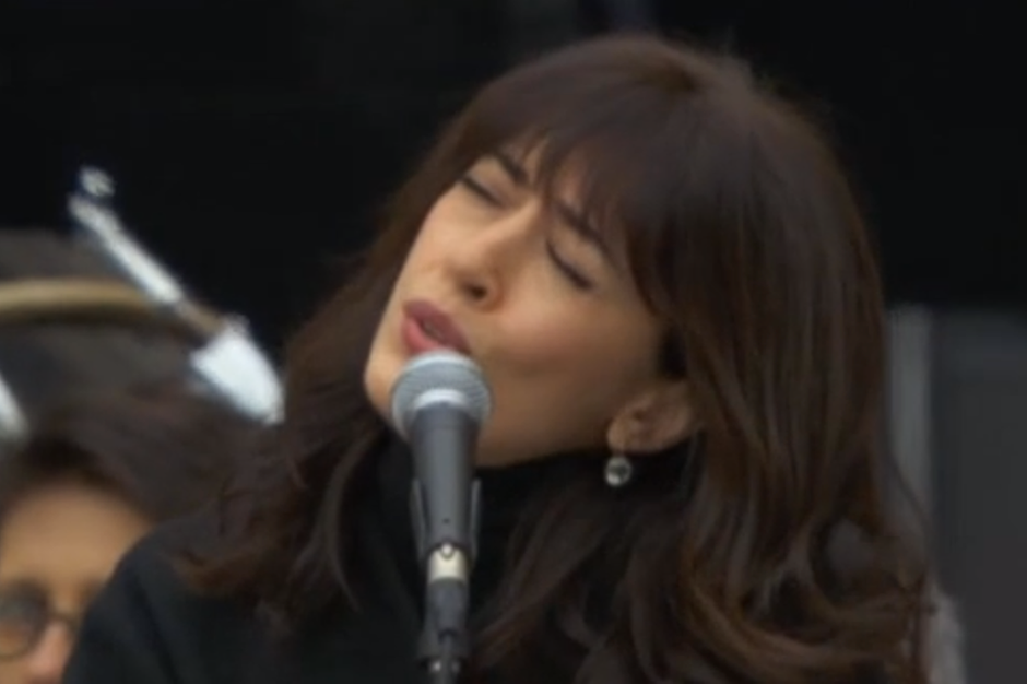 Quand On A Que L'amour Nolwenn Hommage Chanté par Camélia Jordana, Yael Naim et Nolwenn Leroy - "Quand on n'a