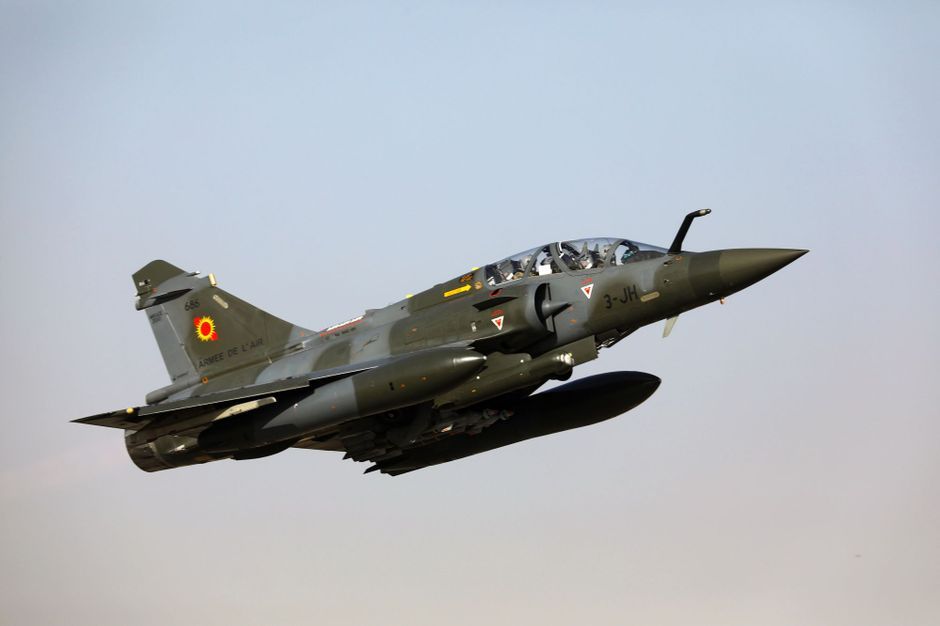 Crash D Un Mirage 2000 Les Deux Membres De L Equipage Portes Disparus