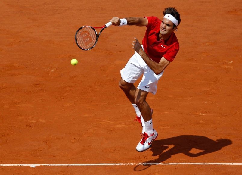 Roland-Garros : Federer file en quarts