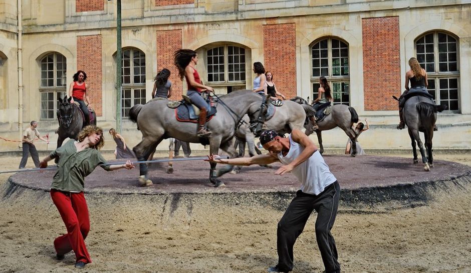 Deux épais En Cavale Bartabas et Carolyn Carlson: deux créateurs en cavale