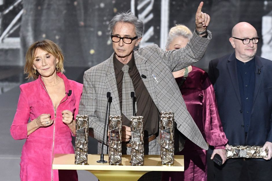 César 2021 : Thierry Lhermitte ironise sur une cérémonie trop politisée