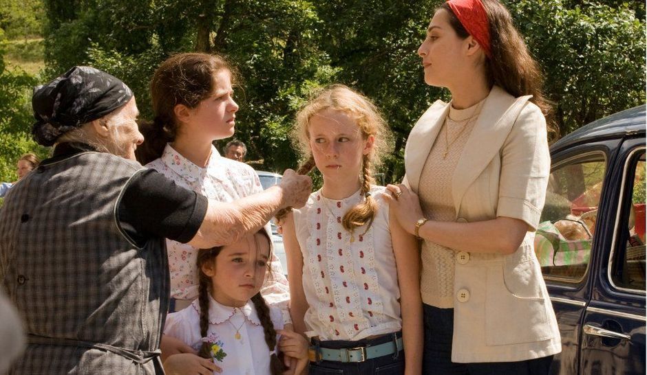 A L'ombre Des Filles Critique Le Monde À l'ombre des jeunes filles en pleurs