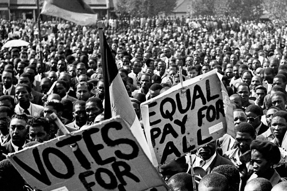 Le Proces Contre Mandela Et Les Autres Le procès contre Mandela et les autres - la critique