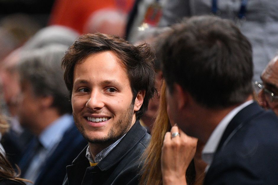 Il a sorti trois albums et a composé pour le cinéma, notamment pour le film les poupées russes. Le chanteur Vianney nouveau coach pour "The Voice"
