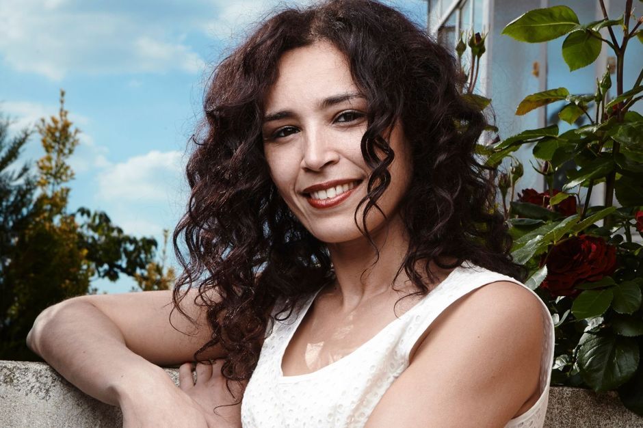 Le Jour Ou Je Suis Devenue Jolie Serie Aïda Touihri - Le jour où "je suis devenue journaliste sportive"