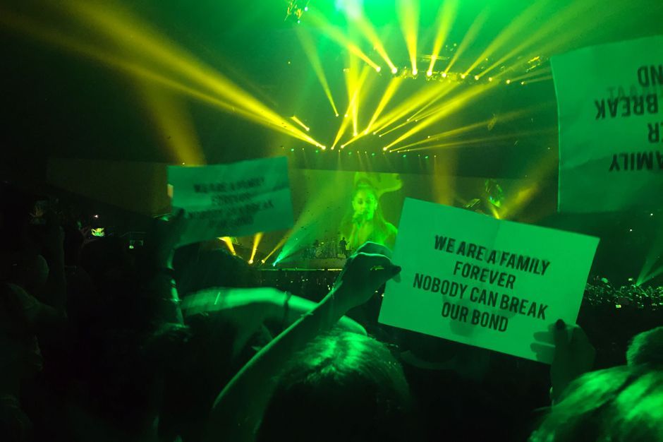 Hier soir à Paris… Ariana Grande