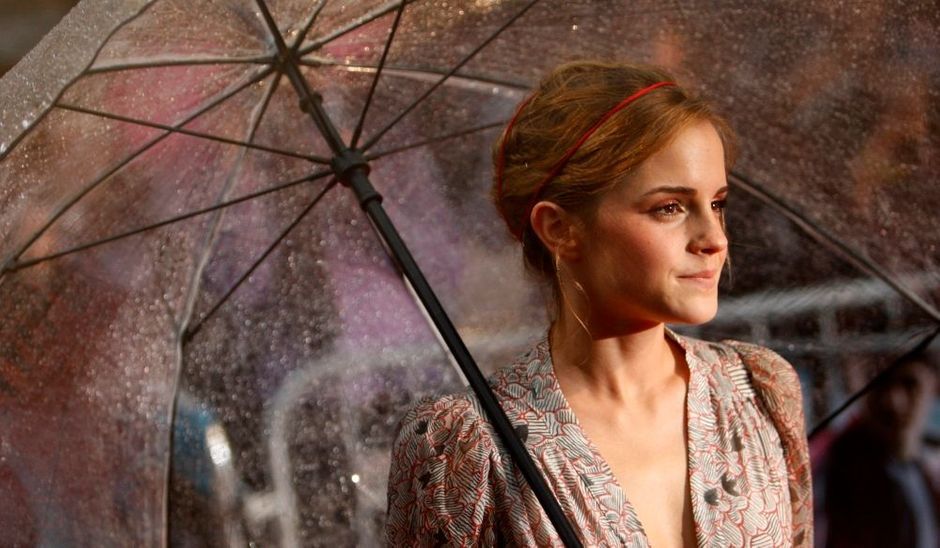 9 emma. Эмма Уотсон 2009. Эмма Уотсон принц полукровка премьера 2009. Эмма Уотсон 2009 Гарри Поттер Premiere. Эмма Уотсон фото принц полукровка.