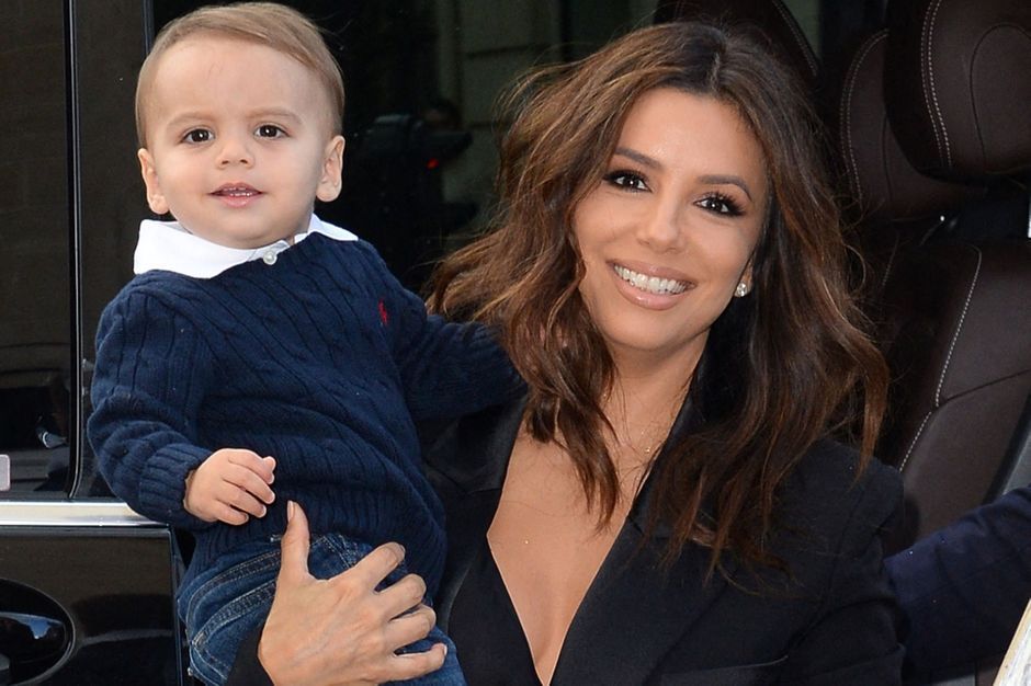 Eva Longoria Celebre Les 2 Ans De Son Fils Santiago