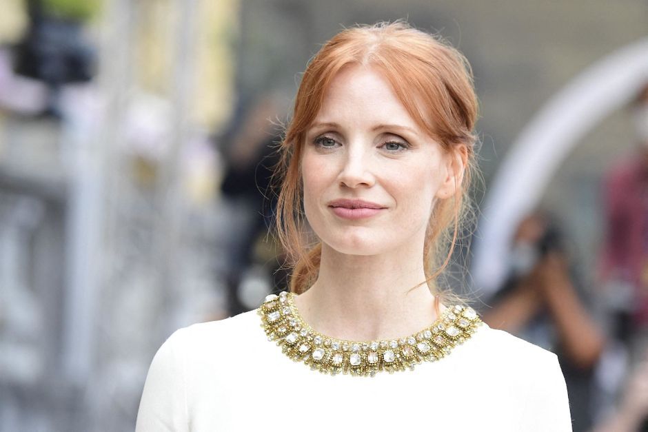 Jessica Chastain, chic and glamorous at the San Sebastián festival