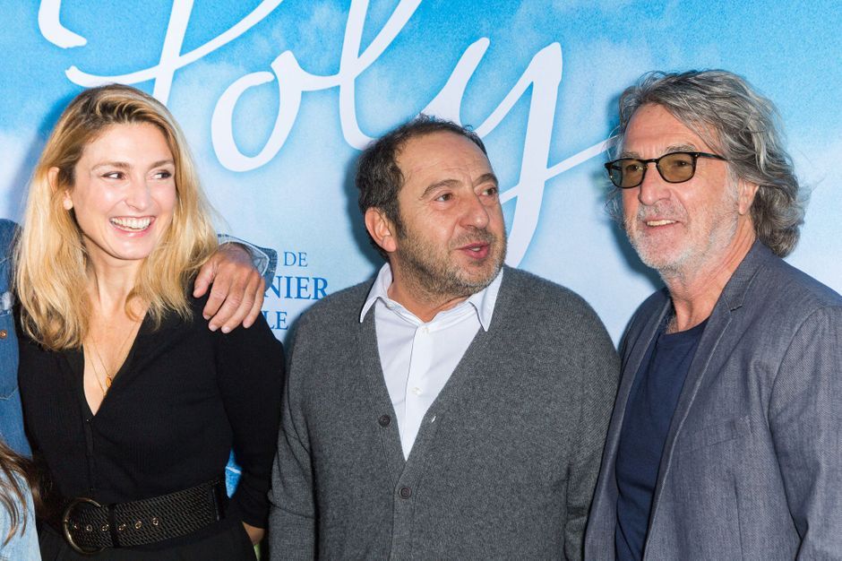 Julie Gayet, Patrick Timsit et François Cluzet au cinéma pour "Poly"