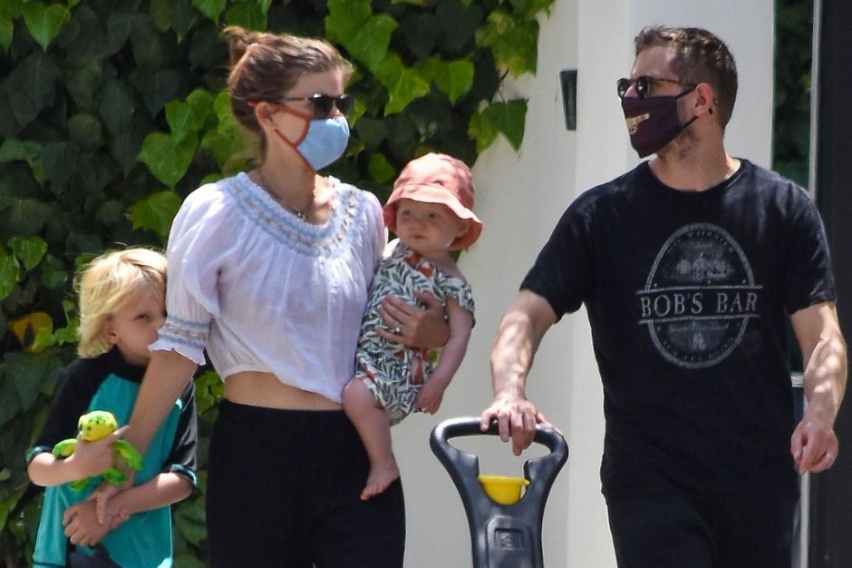 Kate Mara and Jamie Bell, a beautiful blended family