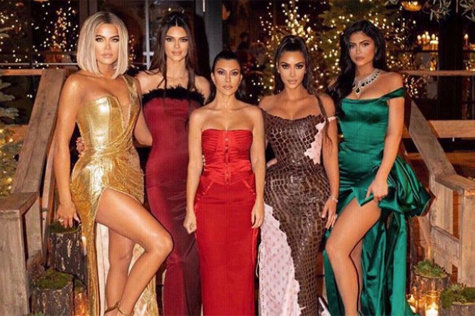 Les soeurs Kardashian-Jenner sur leur 31 pour une photo de ...