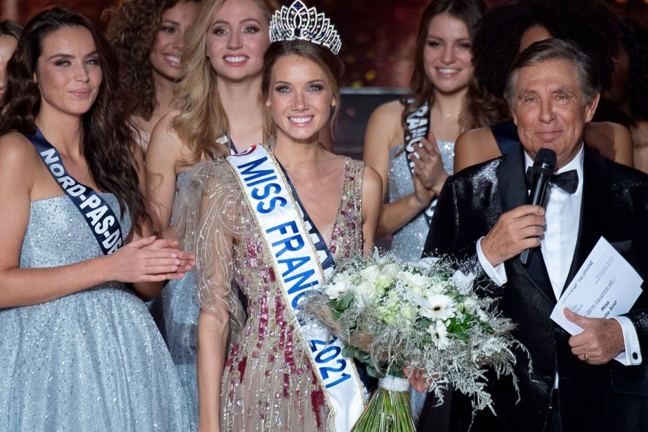 Pour Qui A Vote Le Jury De Miss France 2021 Amandine Petit N Etait Pas Sa Favorite