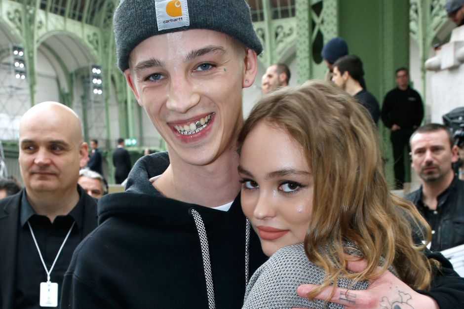 Qui est Ash Stymest, le petit ami de Lily-Rose Depp?