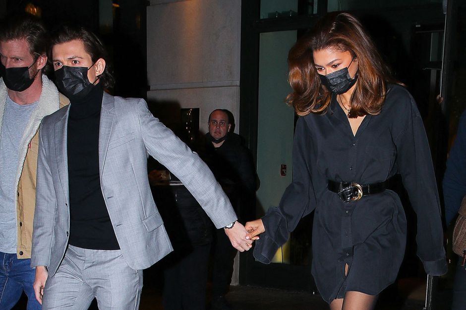 Zendaya and Tom Holland hold hands in New York - World Today News