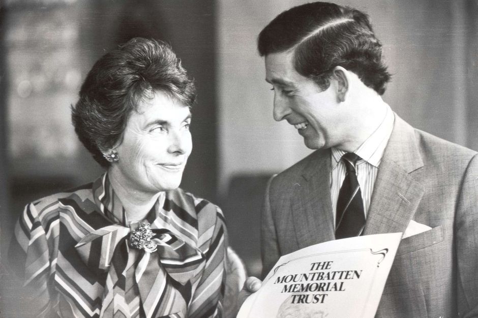 Qui Etait La Marraine De La Radio Nrj En 1980 La comtesse Patricia Mountbatten, marraine du prince Charles, est morte