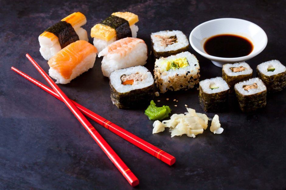 FOODTRACKS LE SUSHI UNE SPÉCIALITÉ DE TOKYO INSPIRÉE PAR L’ASIE DU