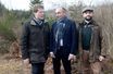 Dans le Morvan, Zemmour veut relancer la filière bois et fustige l'UE