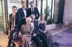 Christine Lagarde, 63 ans, en robe Chanel. Avec son mari, Xavier Giocanti, son fils Thomas Lagarde (debout au centre) et sa femme, Taylor, son neveu Edouard Lallouette (à dr.) et le fils de Xavier, Arthur (à g.). Au FMI, le 28 septembre.