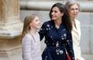 La princesse Sofia d’Espagne avec sa mère la reine Letizia et sa grand-mère l’ex-reine Sofia à Madrid, le 21 avril 2019