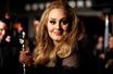 Adele reçoit l'Oscar pour la chanson "Skyfall" à Hollywood, le 24 février 2013.