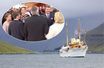 Le Danneborg, yacht royal danois, aux îles Féroé. En vignette, la princesse Mary, le prince Frederik de Danemark et leurs enfants, le 25 août 2018