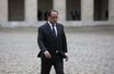 François Hollande dans la cour de l'hôtel des Invalides, jeudi dernier.