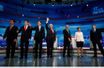 Rick Santorum , Rick Perry, Mitt Romney, Newt Gingrich, Ron Paul, Michele Bachmann et Jon Huntsman.