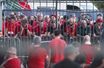 Des supporters de Liverpool derrière les grilles du Stade de France, lors de la finale de la Ligue des Champions.