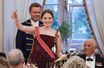 La princesse Ingrid Alexandra de Norvège avec son grand-père le roi Harald V lors du dîner de gala de ses 18 ans au Palais royal Oslo, le 17 juin 2022