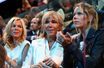 Brigitte Macron et ses filles Laurence et Tiphaine dans les tribunes lors du meeting d'Emmanuel Macron à l'AccorHotels Arena à Paris, le 17 avril 2017.