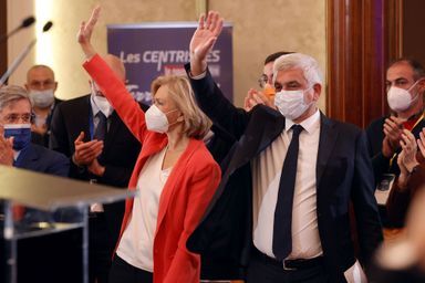 Valérie Pécresse et Hervé Morin, samedi  lors du Conseil national des Centristes.