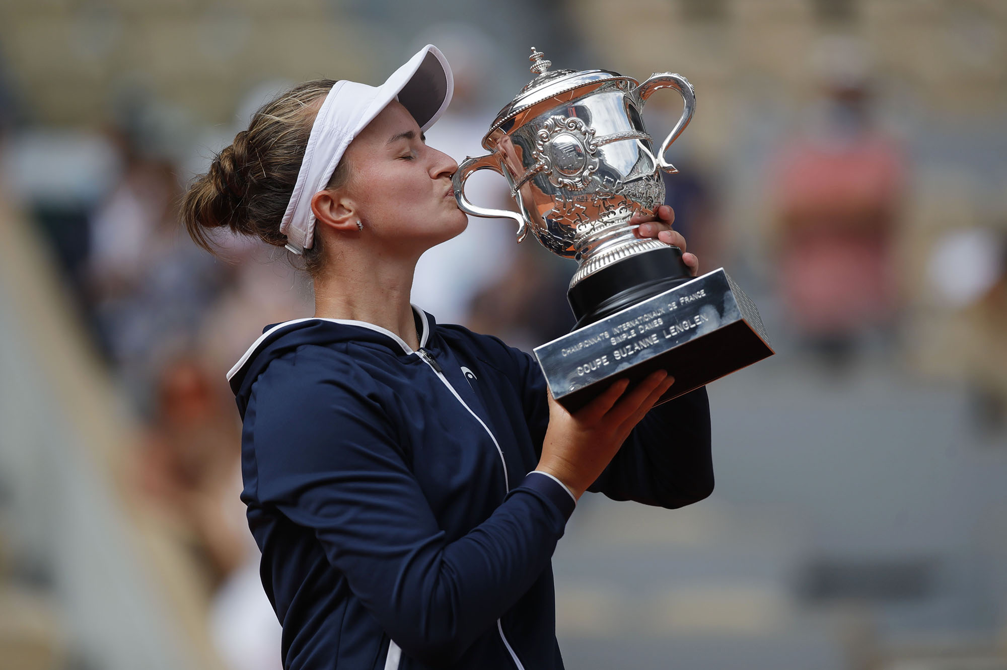 RolandGarros la Tchèque Barbora Krejcikova remporte son premier titre