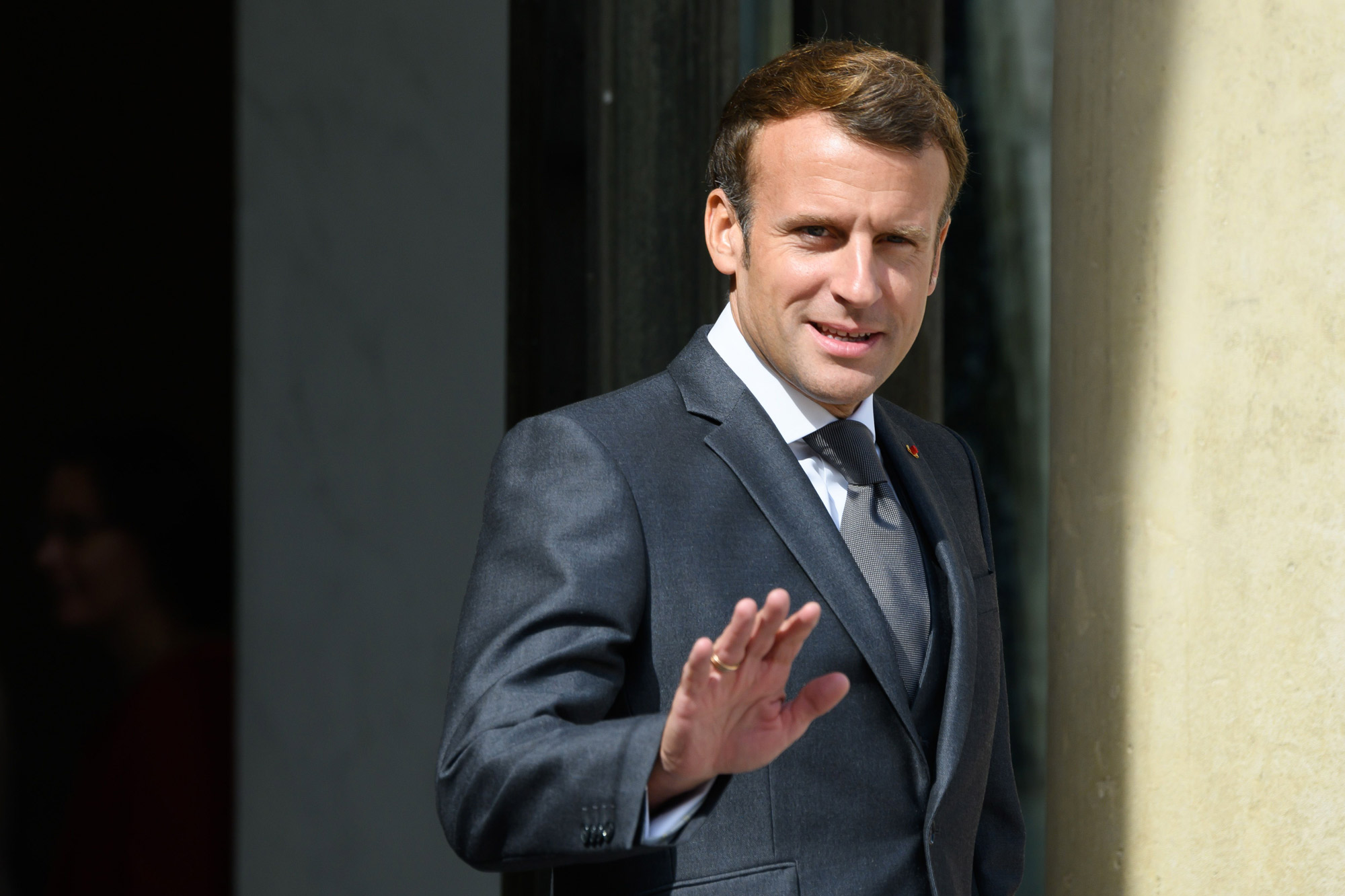 Début des vacances pour Emmanuel Macron, le président est arrivé à 