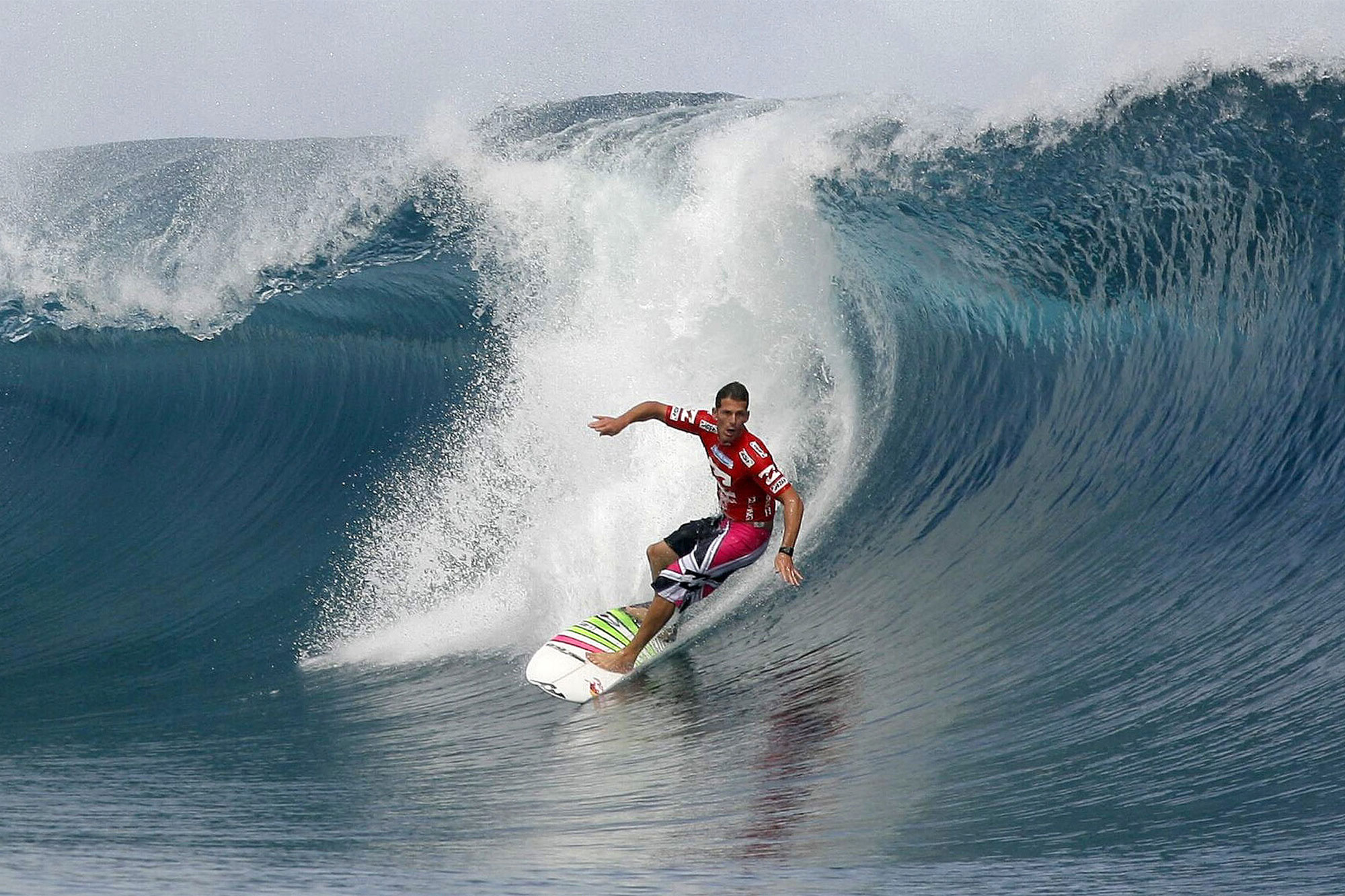 Paris 2024 l'épreuve de surf aura lieu sur la mythique vague de Teahupoo