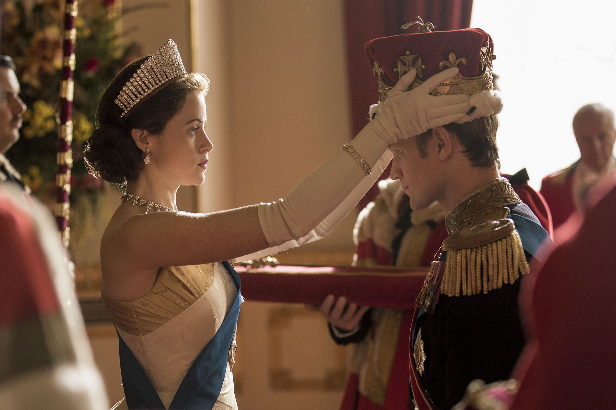 The Crown l'incroyable ressemblance entre les acteurs et la famille