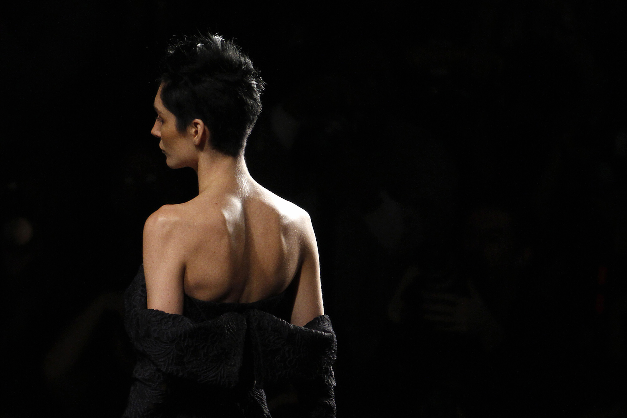 LVMH et Kering s'engagent ne plus présenter de mannequins trop maigres ni trop jeunes